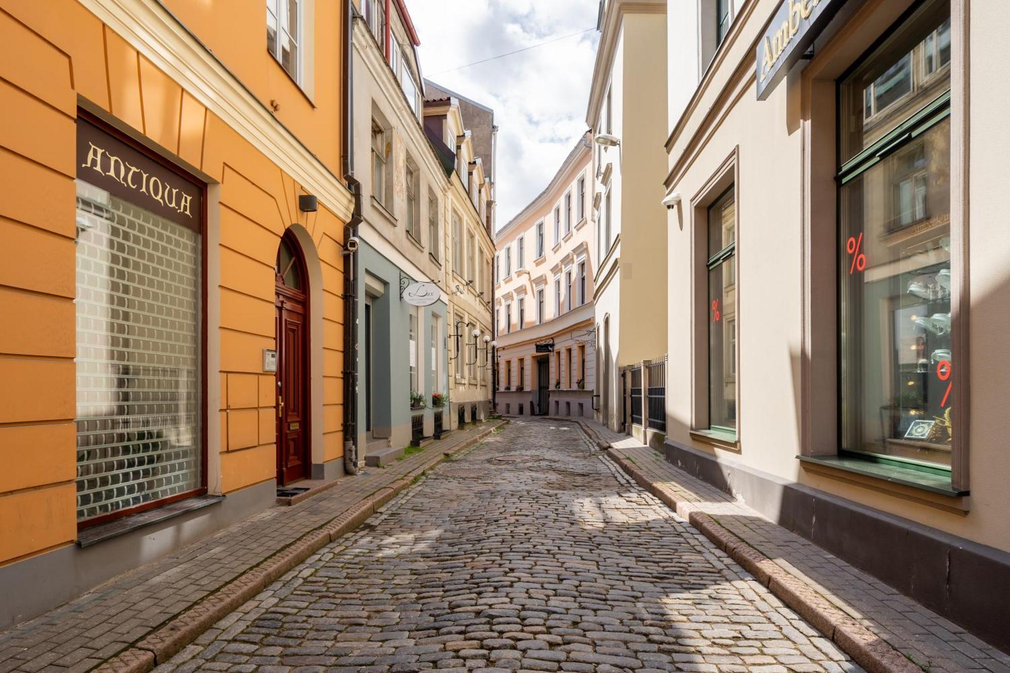 Old Town 1-Bedroom Apartment Riga Dış mekan fotoğraf